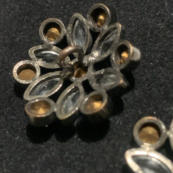 Vintage  Rhinestone / Black Metal Buttons Lot of Four plus one Free - Picture 3 of 9